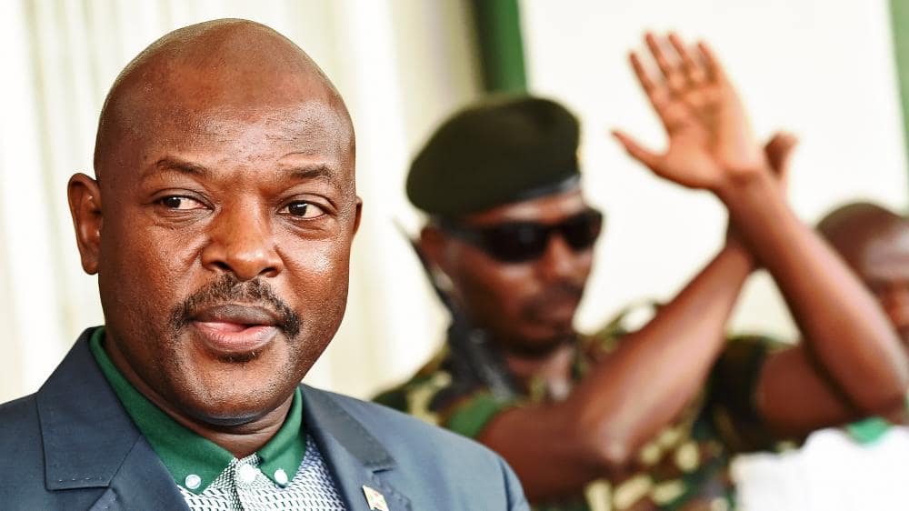 Le président du Burundi, Pierre Nkurunziza, dans son palais présidentiel, à Bujumbura (Burundi), le 17 mai 2015. (CARL DE SOUZA / AFP)