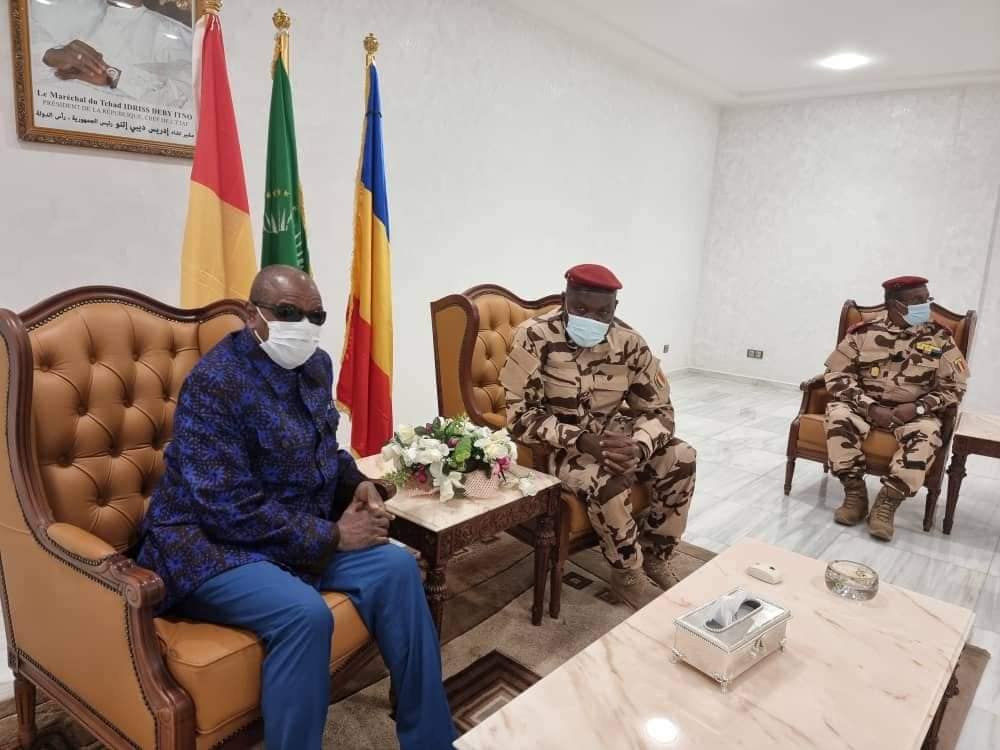Le président Alpha Condé est bien arrivé à N'Djamena