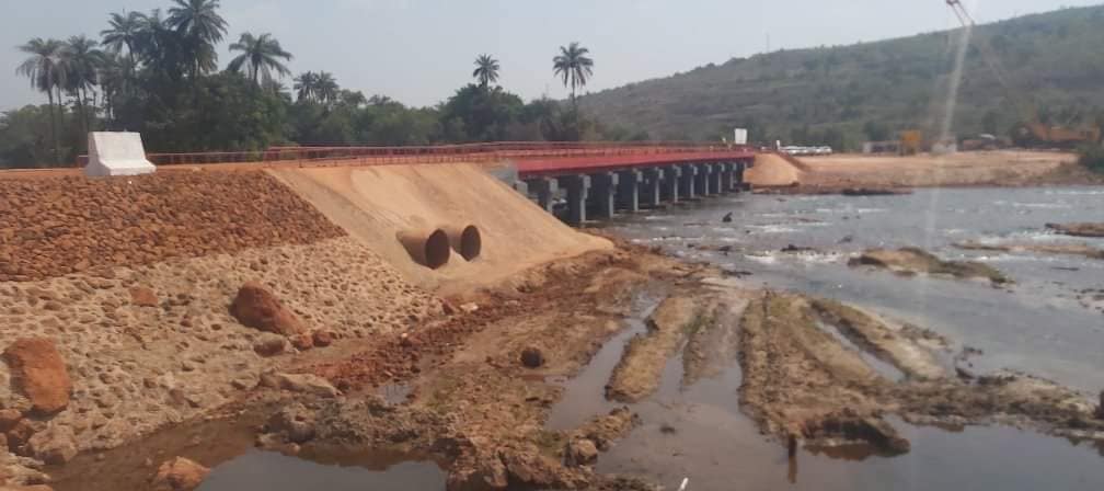 Kindia CBK inauguration du pont sur la rivière de souma long de 65 mètres