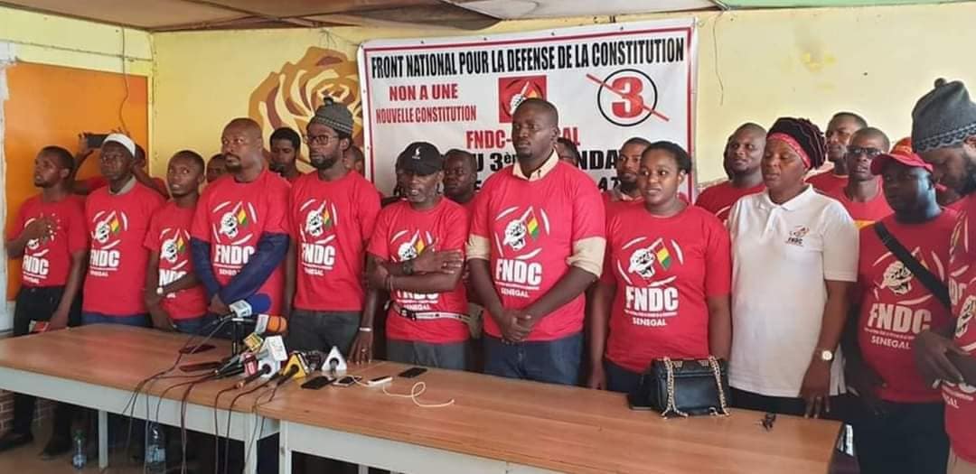 DÉCLARATION DE Y EN A MARRE SUR LA DISSOLUTION DU FNDC PAR LA JUNTE MILITAIRE EN GUINÉE