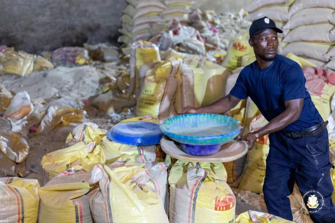 10 000 sacs de riz avarié saisis en Guinée : un réseau démantelé