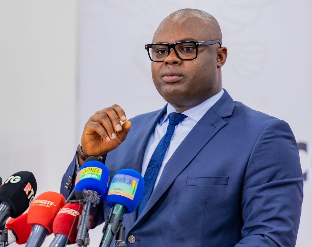 Le Premier Ministre Bernard Goumou