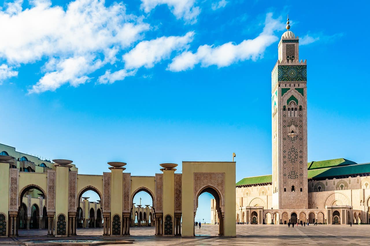the hassan ii mosque, mosque, casablanca, morocco, africa, minaret, mosquée, nature, l'atlantique, sky, maroc, océan, atlantic, clouds, afrique, religion, building, moroccan, sea, architecture, arabic, travel, muslim, blue mosque, mosque, mosque, casablanca, casablanca, casablanca, casablanca, morocco, morocco, morocco, morocco, morocco, maroc, maroc, maroc