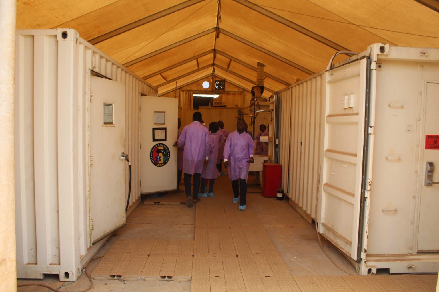 centre de riposte covid-19 coronavirus en Guinée à Nongo