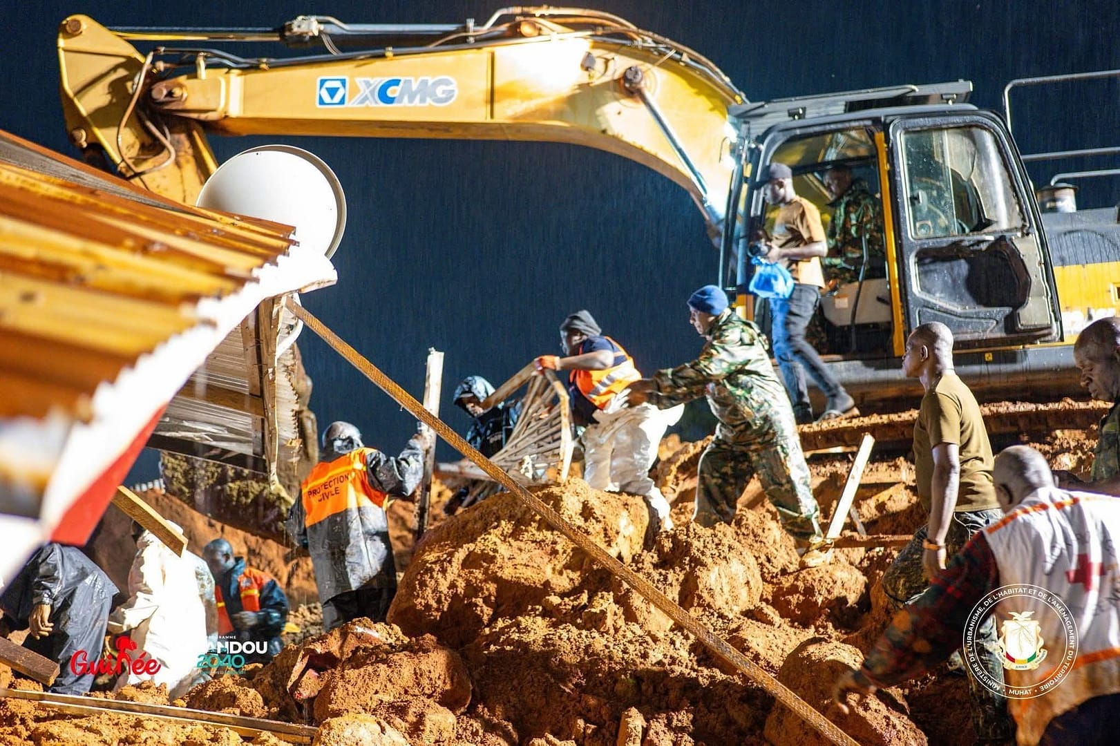 Eboulement à Maneyah