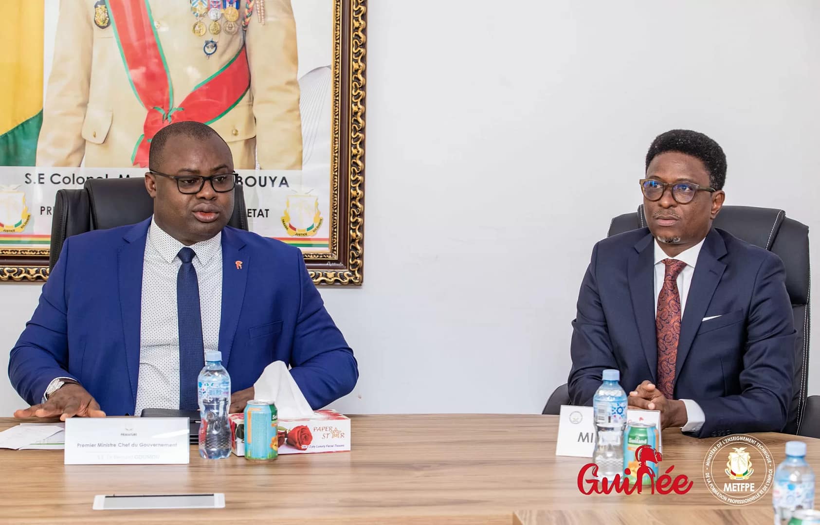 Le Premier Ministre Bernad Gomou et le Ministre Alpha Bacar Barry