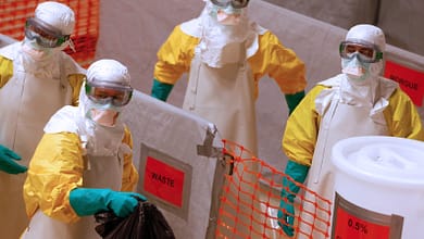 Ebola business: Le procès suit son cours en appel Silence! 5 Medical workers wearing protective suits take part in a training prior to leave to countries affected by the Ebolas virus, in an empty factory warehouse in Amsterdam, on November 5, 2014 where medicals aid group Medecins Sans Frontieres (MSF) created a mock clinic. The disease has killed nearly 5,000 people, almost all of them in Sierra Leone, Liberia and Guinea. AFP PHOTO/ANP/BAS CZERWINSKI-netherlands out-