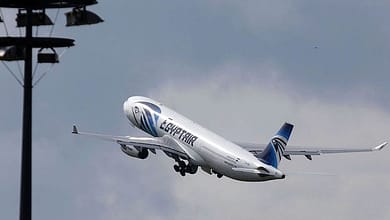 LES DEUX BOÎTES NOIRES DE L'AIRBUS D'EGYPTAIR RETROUVÉES 6 EgyptAir-l-identification-des-victimes-a-commence