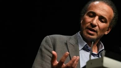 INVITÉ À ANIMER DES CONFÉRENCES À NOUAKCHOTT, TARIQ RAMADAN REFOULÉ PAR LA MAURITANIE 3 L'islamologue suisse Tariq Ramadan, le 26 mars 2016 à Bordeaux | AFP/Archives | MEHDI FEDOUACH