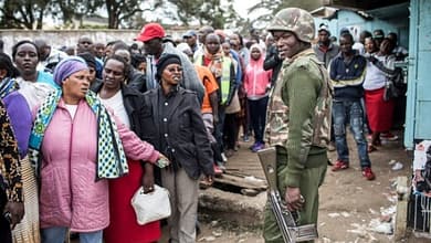 Kenya: une femme accouche devant son bureau de vote 1 Nairobi (AFP)© 2017 AFPKenya-élections