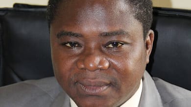 Sans faux-fuyants et autres trucages. Les roublardises de langage seront refusées. 4 Abdoulaye Sankara