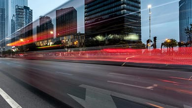 UK growth figures raise chance of rate rise 4 business1
