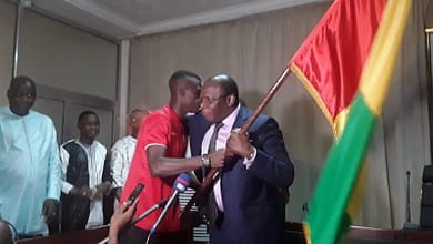 CAN U17/Tanzanie : le Premier ministre Kassory remet le drapeau au Syli cadet 3 9EE99C4B 8F9C 47C6 9D24 5927B9C56DAB