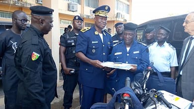Cérémonie de remise de motos hier jeudi au Ministère de la Sécurité et de la Protection Civile. 4 11EEE2FE BD68 41D8 8EF1 73F6604CDC45