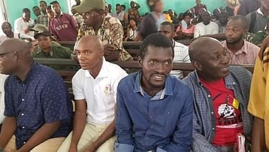 Si Alpha Condé en veut terriblement au Sénégal, c’est surtout à cause de la présence de deux meneurs de la lutte anti 3ème mandat en Guinée. 2 FNDC