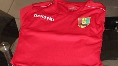 Acheter 1 maillot pour lutter contre le COVID-19 5 Acheter 1 maillot pour lutter contre le COVID-19