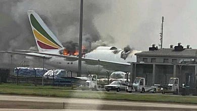 Un Boeing 777 Cargo (ET-ARH) d'Ethiopian Airlines a pris feu, Il ya quelques heures à l'aéroport international de Shanghai Pudong. 11 Boeing 777 Cargo (ET-ARH) d'Ethiopian Airlines