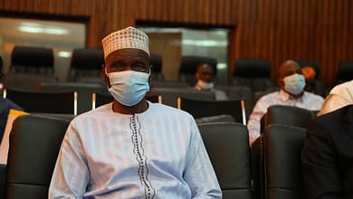 Mamadi Camara a pris part à la séance plénière de l'Assemblée Nationale, consacrée à la validation de cinq ordonnances, promulguées par le Président de la République en période de vacances parlementaire, et au vote de 4 accords de crédit. 3 M. Mamadi Camara