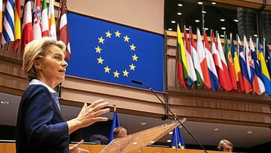Guinée Massacre du 28 septembre 2009 : l’UE interdit ses territoires à cinq personnes 1 Ursula von der Leyen,