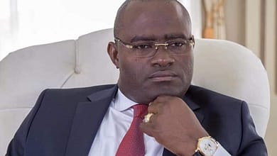 OFFICIEL ! Comme prévu, le président Kerfalla Person Camara a procédé au dépôt de sa candidature 2 le président Kerfalla Person Camara a procédé au dépôt de sa candidature