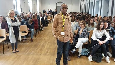 Au-delà de sa plume véridique, Mandian Sidibe est un bon manager et un administrateur aguerri. 6 mandian-sidibé journaliste guinéen exile en France