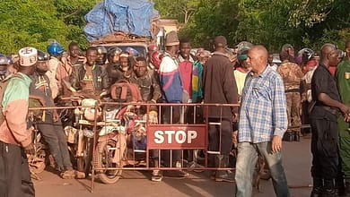 Le gouverneur de la région administrative de Labé, à travers un point de presse, annonce la fermeture du site d'exploitation d'or situé dans la localité de Kounsitel, préfecture de Gaoual. 1 FB IMG 1623226267826