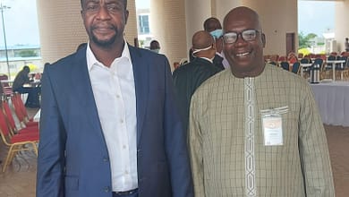 Pr David Dossey à Patrice Talon " accepter ce temoin symbolique pour que Cotonou devienne la capitale de la limitation de mandat en Afrique" 4 Pr David Dossey
