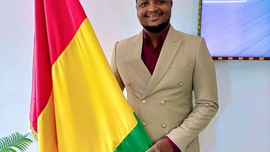 De la bouche folle De propos lucides Hier celui qu’on trolle Monte en latitude 2 El-Usman Baldé