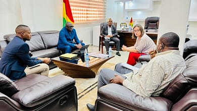 Audience du Ministre de l’Administration du territoire et de la décentralisation avec la Cheffe de Mission de l’OIM - Guinée. 7 Audience du Ministre de l’Administration du territoire et de la décentralisation avec la Cheffe de Mission de l’OIM - Guinée.