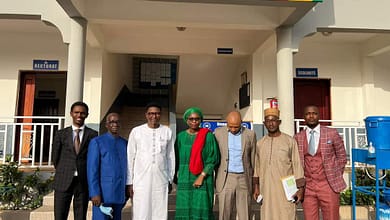 Le Ministre Alpha Bacar Barry a participé cet après midi, à la cérémonie de lancement de la filière de formation en Électricité Domestique et Électricité Industrielle à l’ Université Mercure International. 2 FB IMG 1638879576224
