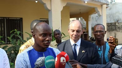 Échange sur la transition en Guinée entre le FNDC et Mme Sarah Gray Analyste de recherche au Foreign Office à Londres 7 FB IMG 1644907821859