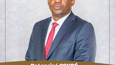 Soupçon sur le Ministre du Budget de vouloir faire payé au contribuable les déperditions financières du passé par l'instauration d'une fiscalité injuste. 1 le ministère du Budget Dr Lancine Condé