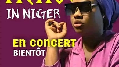 L'artiste nigérienne, Tichou in Niger qui a chanté "je veux un homme comme Toumba" projette d'organiser un concert au Palais du peuple. 1 L'artiste nigérienne, Tichou in Niger