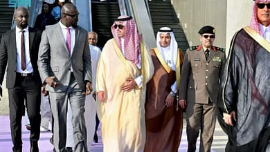 La Guinée et Abou Dhabi : Un Marché de Bauxite Controversé pour des Véhicules Blindés 8 Doumbouya rentre la Mecque