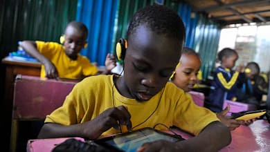 Education : Le projet Giga de l'UNICEF débarque en Guinée 1 Ecole tablette afrique Guinee jpg
