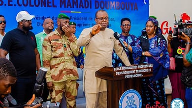 Enseignement Technique : un an et demi de réformes à l’ENPETP 3 Le Premier Ministre Bernad Gomou et le Ministre Alpha Bacar Barry