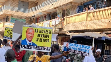 Des Jeunes Demandent le Retour de l'Ancien Président Alpha Condé en Guinée 8 Manifestation pour le retour d'Alpha Condé