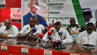 Guinée : L'UFDG Contre le MATD, Enjeu Démocratique Majeur 5 Les jeunes de l'UFDG à la maison de la presse Guinée