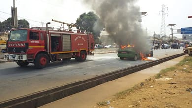Kountia : Un véhicule en flammes frôle la catastrophe près d’une station-service 3 IMG 5761