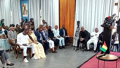 Bah Oury a troqué son costume d’opposant pour celui de serviteur docile du régime. 5 Bah Oury Conf presse GN