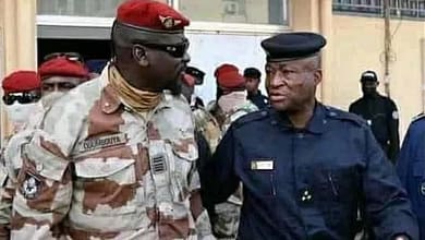 Bafoé décoré : en Guinée, la fidélité au chef vaut plus que le mérite 3 Le general Mamadi Doumbouya et le general Ansoumane Camara 22Bafoe22