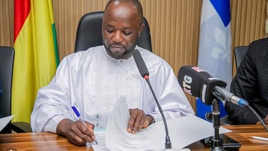 Quand la vocation cède le pas à la nécessité ! 7 Ministre de travail
