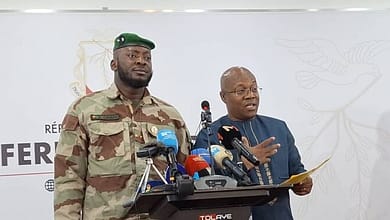 Élections 2025 : le Général Amara déshabille le Premier ministre en direct 1 GENERAL-AMARA-CAMARA-ET-OUSMANE GAOUAL DIALLO