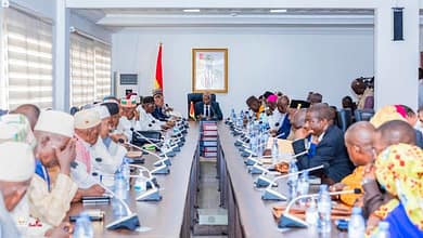 Qui sont les cinq nouvelles figures du gouvernement Doumbouya-Bah Oury ? 3 Le-Premier-Ministre-rencontre-les-sages-de-la-Communaute-Nationale