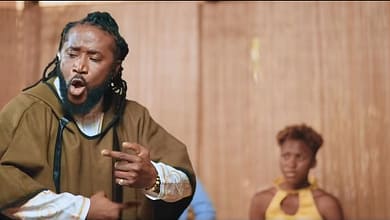 Elie Kamano PABLO ESCOBAR ET SES 8 BÂTONS 3 Elie Kamano PABLO ESCOBAR ET SES 8 BÂTONS