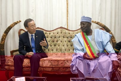 Cavayé Yéguié Djibril et le sécrétaire général de l'ONU Ban Kimoune