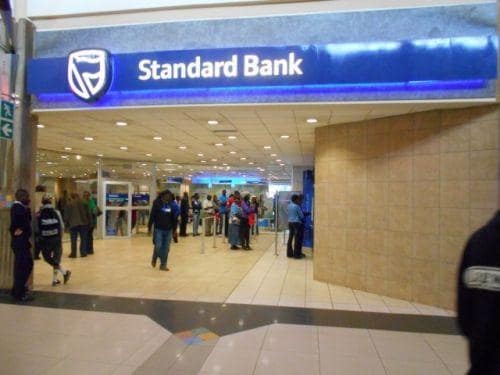 Standard Bank réalise un bénéfice net en baisse de 18% au 1er semestre 2016, à 814 millions $