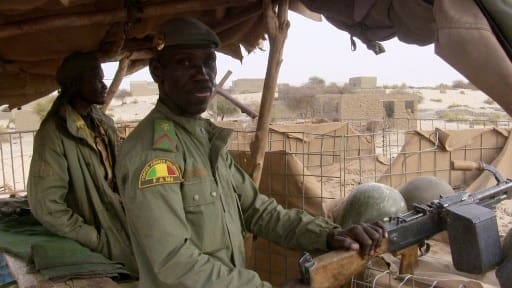 Des soldats maliens, à Tombouktou, le 2 mai 2016 | AFP | SOULEYMANE AG ANARA