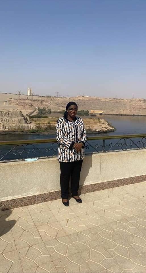 La Ministre Bountouraby Yattara sur le site du Barrage d'ASSOUAN