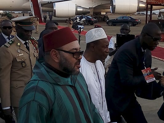 Le CJD alerte sur la situation des demandes d'autorisations de voyage exigées par le Maroc 1 roi_mohamed_vi_et_Pr-alpha_conde